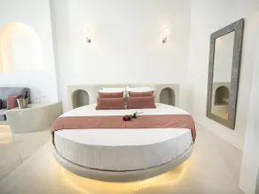 Suite with Pool | Rose - Image 4