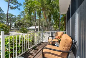 Royal Coachman Resort - bay oasis near beach - Image 3