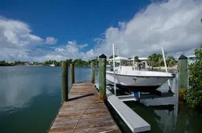 Private Dock| 5min beach| Kayak| Sunset view|RV - Image 3