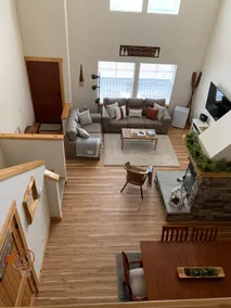 Mountain Lodge Retreat - Image 3