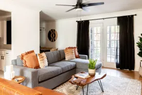 Stylish Downtown Nashville Condo with Patio & Free Parking - Image 4