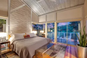 Austin Glass House-On TV, Two Films & Documentary - Image 4