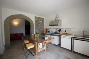 Two-room apartment with a view! - Image 2