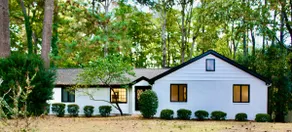Alpharetta Downtown 4bd/3ba - Goldfish Home - Image 2