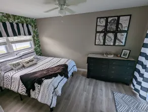 Boho, Updated, EV Charger, Dog Friendly - Image 3