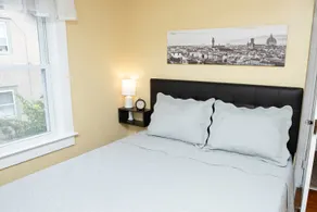 Endicott Charmer: Apartment in Little Italy - Image 3