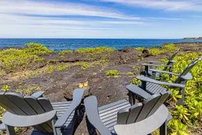 Pele's Paradise- Absolute Oceanfront with A/C! - Image 5