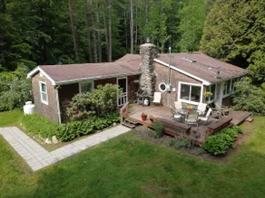 Cottage near lake Explore the Berkshires, Pets OK! - Image 2