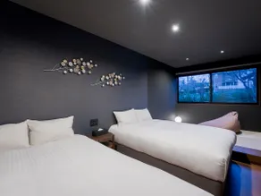 Group travel OK Spacious 2LDK private villa | 110 ㎡ / Fully equipped kitchen and jacuzzi (capacity 10 people) - Image 2