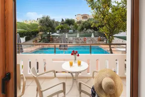 Economy apartment with swimming pool - Image 2