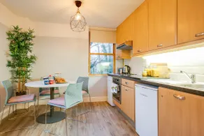 2 Bedroom Apartment in Harold's Cross - Image 5