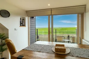 Picturesque cottage with views - Image 2