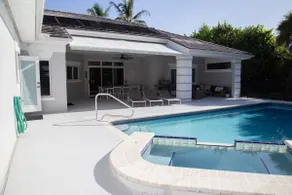 European styled new 4 BR Pool/SPA steps to Ocean - Image 3
