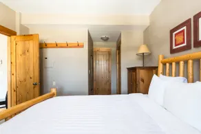Lovely 1 bedroom condo near Fernie's Alpine Resort - Image 4