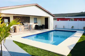 Welcome to Alvarez’s residence - Image 3