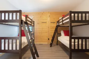 Spacious home on ski hill | Bike Storage | Air con - Image 5