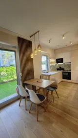 Green Terrace Family Apartment - 2 Terraces, Free Parking, NETFLIX Cinema - Image 3