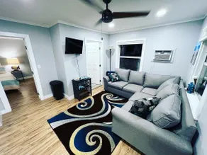The Bungalow on Betty - Image 3