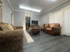 Amazing 4 Huge Bedrooms - Truck & trailer Parking - Image 2
