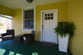 Hoosier Bungalow-Walk to great parks & restaurants - Image 4
