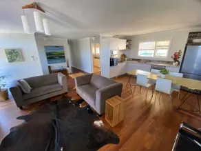 Nelson Cottage - relaxed retro, modern and original - Image 3