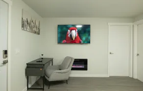 FIFA Stay - Private Suite with AC, WiFi & Parking - Image 2