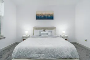 Refined Comforts: Luxe Stay in Whitestown Indiana - Image 4