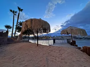 Tranquil Riverfront Luxury Home! - Image 5