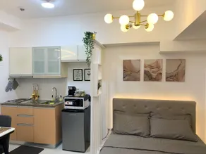 Stylish, affordable apartment in McKinley - Image 5