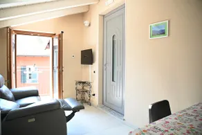 The stable - Image 4
