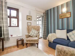 Daffodil cottage - Image 3