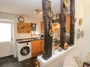 Daffodil cottage - Image 2