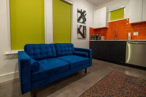 Splashy Studio on Dalton - Image 5