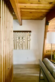 Modern & Cozy, Family-Friendly Cabin - Image 5