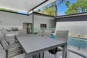 Tiino Villa with Heated Pool Clifton Beach - Image 4