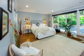 Sunset View Cottage in the Dandenong Ranges - Image 3