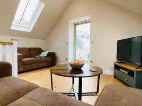 Vindelis Cottage Chesil Beach - Image 2