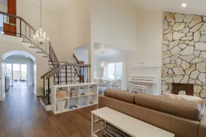 LA Retreat W/Pool, Spa & Sauna - Image 3