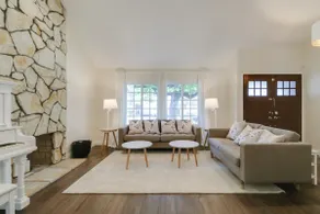 LA Retreat W/Pool, Spa & Sauna - Image 4