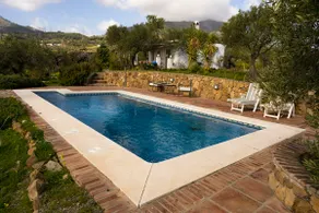 Country house in Casarabonela - Image 3