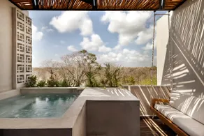 Beautiful PH just 10 minutes away from the beach! - Image 5