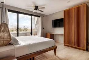 Beautiful PH just 10 minutes away from the beach! - Image 3