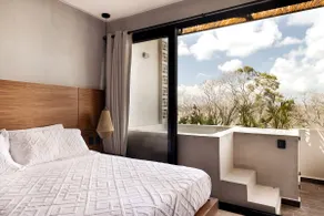 Beautiful PH just 10 minutes away from the beach! - Image 4