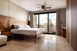 Beautiful PH just 10 minutes away from the beach! - Image 2