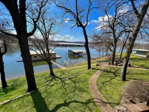 The Nautical Nook - lake front house on Duck Creek - Image 2