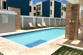 Modern Apartment Near Airport & Beach - Image 2