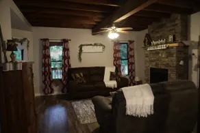 Edgewater Lodge - Image 3