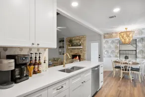 Cozy Round Rock Retreat - Image 3