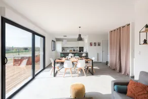 Jacuzzi House 50 m from the beach - Image 3
