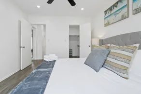 The SoCal Cozy Stay - Image 2